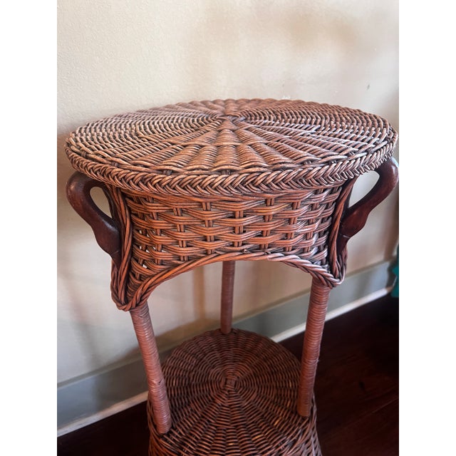 Traditional Vintage Wicker Table W/ Wooden Duck Heads For Sale - Image 3 of 4