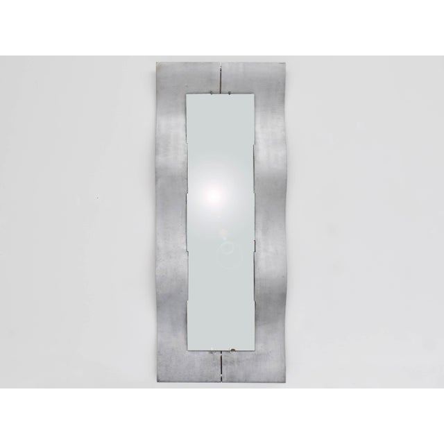 Metal Large Brutalist Mirror with Aluminium Scratches and Waves Frame by Burchiellaro Lorenzo, 1975 For Sale - Image 7 of 7