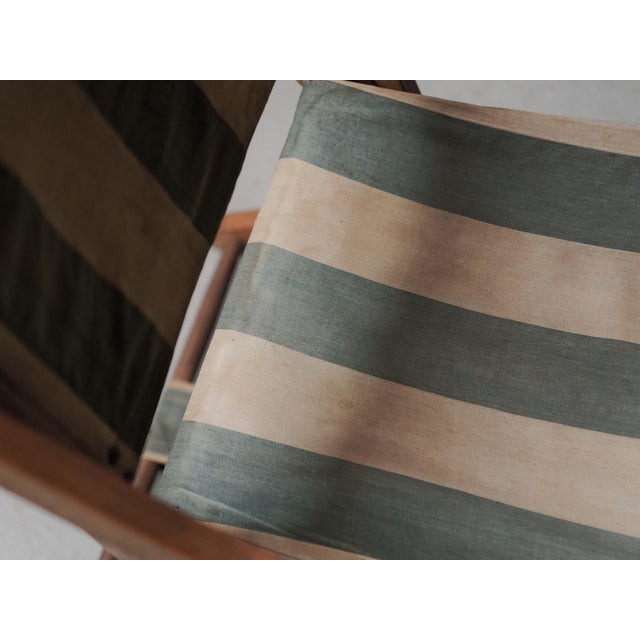 French Folding Campaign Chair in Wood and Striped Canvas, 1900s For Sale - Image 14 of 16