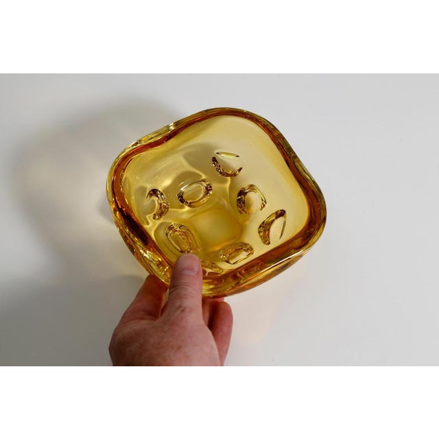 1960s Dimpled Amber Murano Glass Bowl by Galliano Ferro, Italy, 1960s For Sale - Image 5 of 11