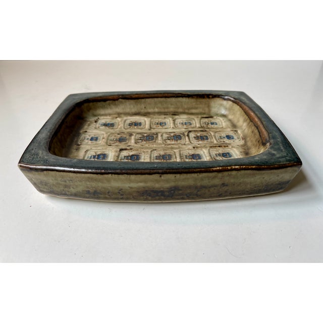 Glazed Stoneware Scarab Dish by Jørgen Mogensen for Royal Copenhagen, 1960s For Sale - Image 9 of 9
