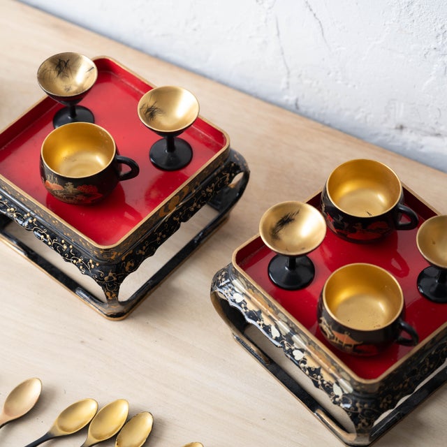 Miniature Japanese Maki-E Lacquer Sake Sets, c.1960 For Sale - Image 14 of 14