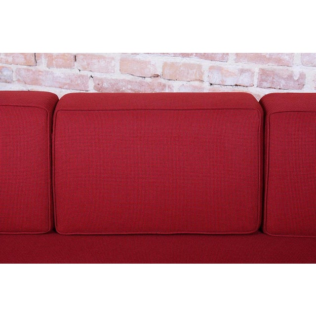 Gold Bauhaus Sofa in Chrome and Upholstery by Hynek Gottwald, Czech, 1930s For Sale - Image 8 of 18