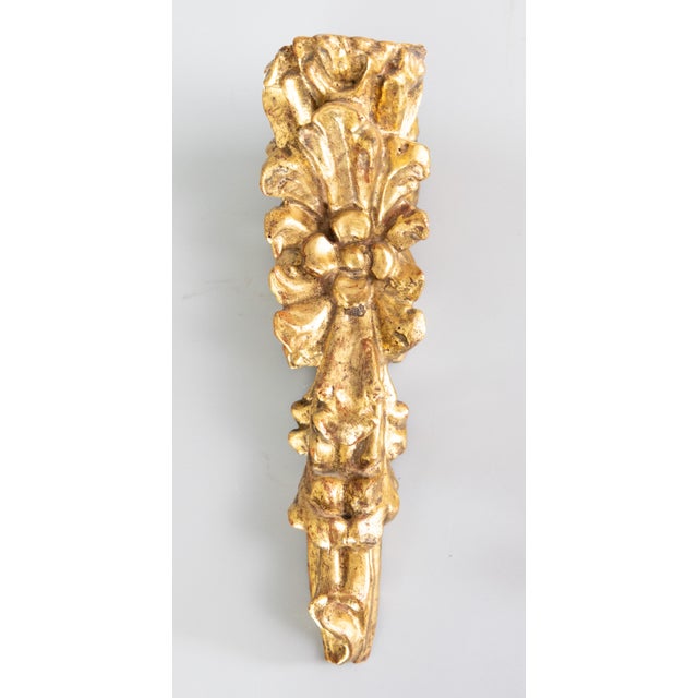 18th Century Italian Giltwood Floral Hanging Architectural Fragments Wall Swags - A Pair For Sale In Houston - Image 6 of 10