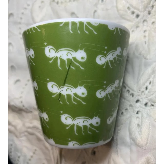 Rosenbaum De Coracao Brazil Espresso Demitasse Cup with Green Ant Pattern For Sale - Image 4 of 6