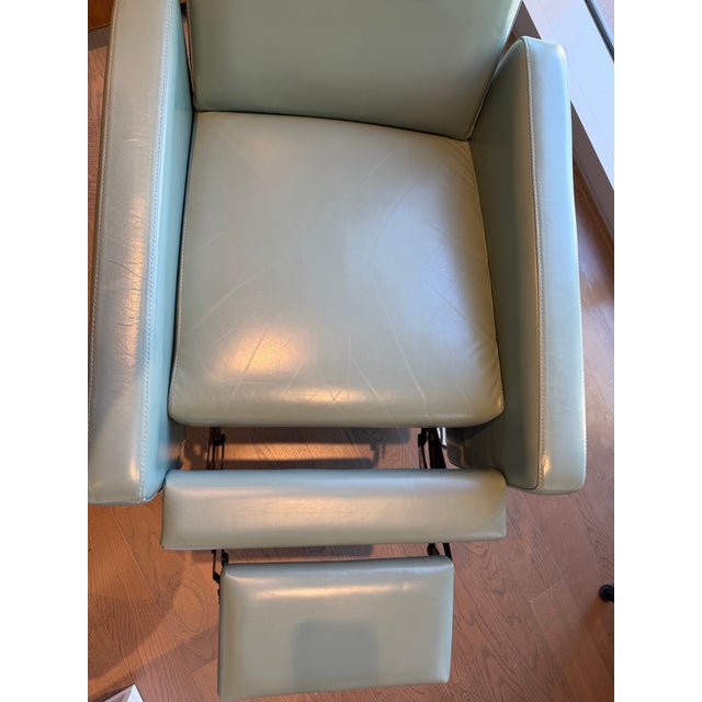 Design Within Reach Flight Recliner For Sale - Image 9 of 12