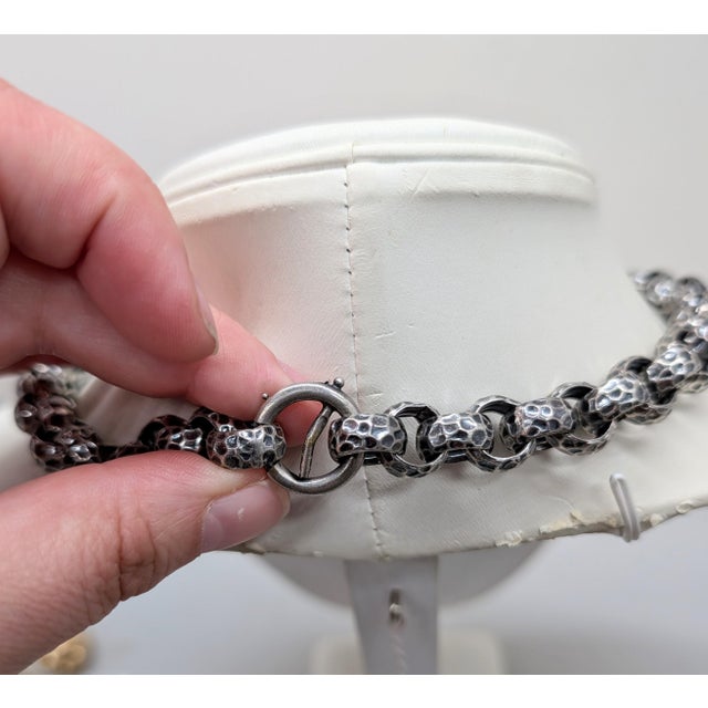 Vintage 1950s Signed Napier Silvertone "Hammered" Link Chain Necklace For Sale In Philadelphia - Image 6 of 10