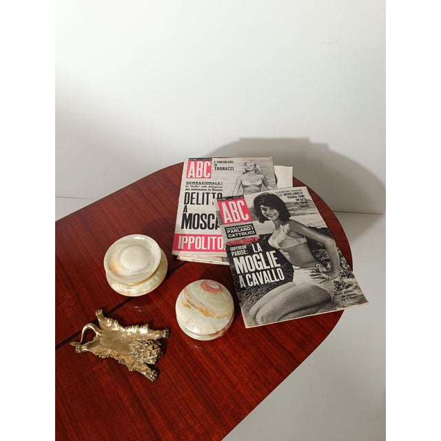 Italian Carved Round Green Onyx Marble Box with Gilded Lionfeet, 1950s For Sale - Image 3 of 18