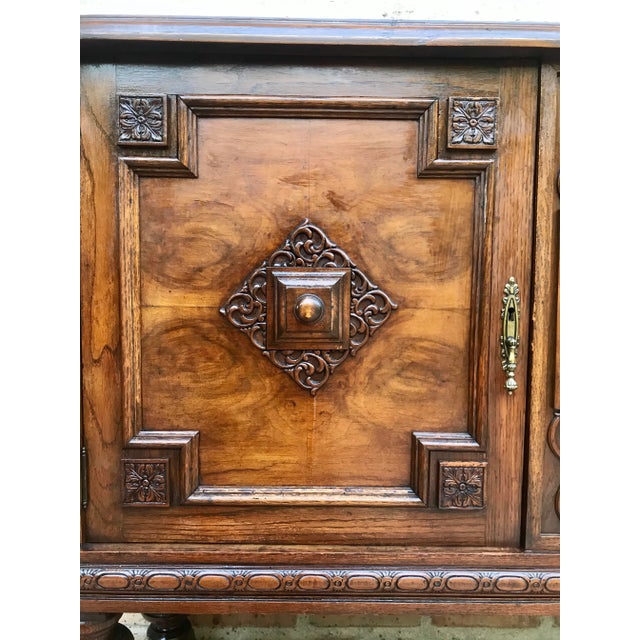 19th Century Catalan Spanish Buffet with 2 Doors and Mirror Crest For Sale - Image 5 of 11