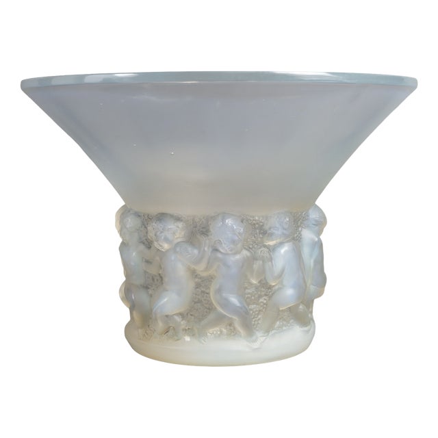 Opalescent Farandole Vase by René Lalique for Lalique, 1930 For Sale