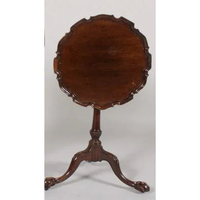 Traditional 18th Century Georgian Carved Mahogany Pie Crust Tilt Top Occasional Tea Table For Sale - Image 3 of 9