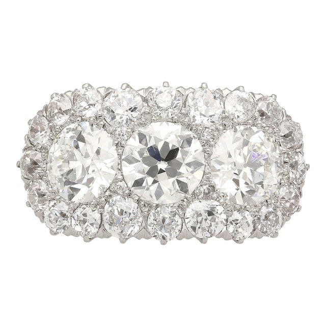 Vintage 4.50 Cttw Old European Cut Diamond Three-Stone Art Deco Engagement Ring Size 7 For Sale
