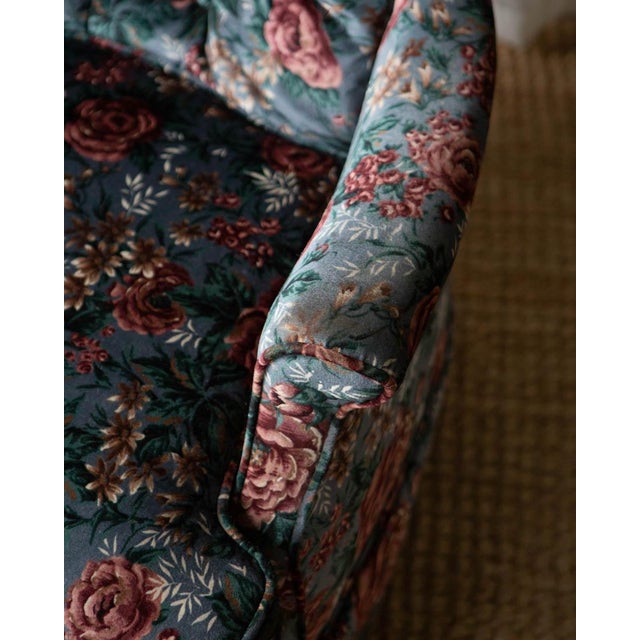 English Pair of Vintage Tufted Floral Velvet High Back Chairs For Sale - Image 3 of 13