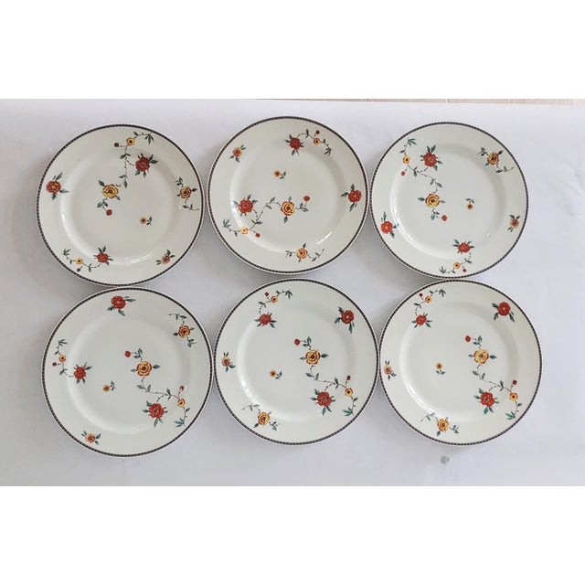 Haviland & Co. 1960s Haviland Limoges Schleiger 1183 Yellow Floral Blue Band Dinner Plates- Set of 6 For Sale - Image 4 of 8