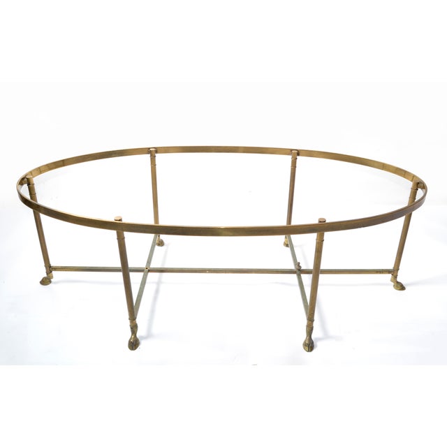 Mid-Century Modern 1970s Hollywood Regency Mastercraft Brass Hoof Feet Coffee Table Racetrack Glass Top For Sale - Image 3 of 15