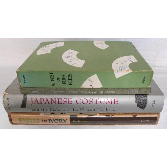 20th Century Illustrated Japanese Art Book Collection - 4 Pieces For Sale - Image 9 of 10