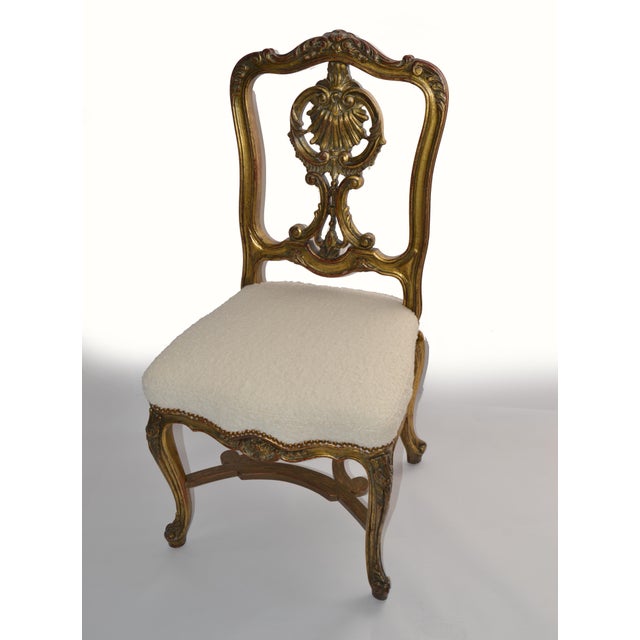 Mid 20th Century Hand-Carved Rococo Louis XV Giltwood Side Chair Bouclé Upholstery Cabriole Legs For Sale - Image 14 of 15