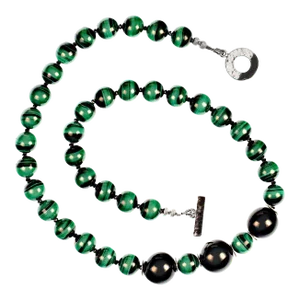 Ajd 20 Inch Malachite Necklace With Spinel and Onyx