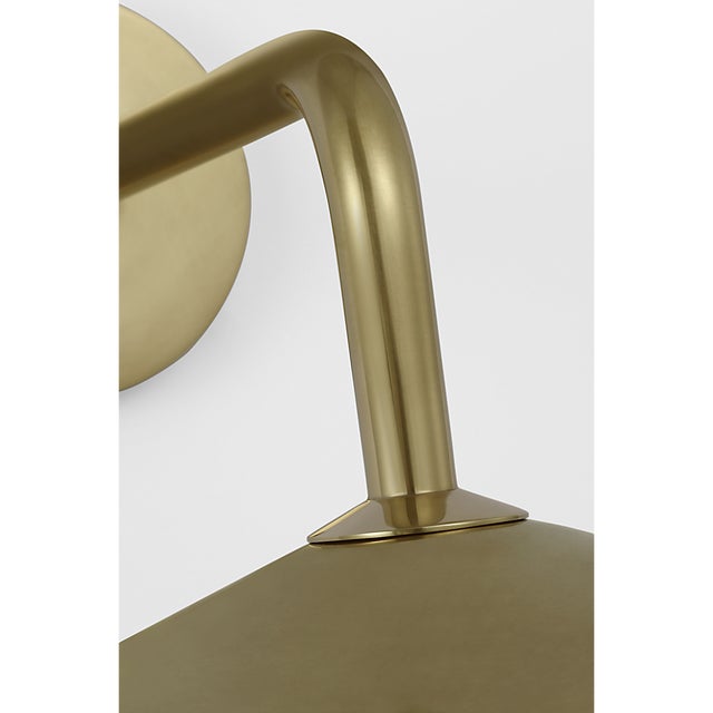 Visual Comfort Amber Lewis for Visual Comfort Signature Ponce 9" Sconce in Hand-Rubbed Antique Brass with Hand-Rubbed Antique Brass Shade For Sale - Image 4 of 7