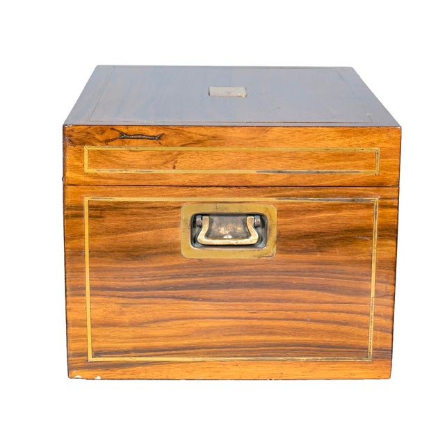 Campaign Benson & Hedges Campaign Style Walnut and Brass Inlaid Humidor For Sale - Image 3 of 9