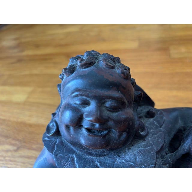 Late 19th-Century Chinese Carved Hongmu Figure of Liu Hai & Money Frog For Sale - Image 4 of 11