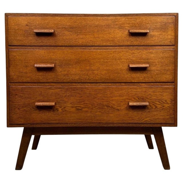 Vintage 20th Century English Golden Oak Chest of Drawers For Sale - Image 12 of 12