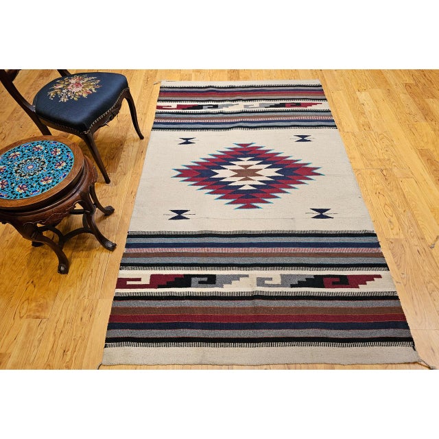 Vintage American Southwestern Saltillo Kilim Rug, Medallion & Striped Pattern, Ivory & Red, 5x7 For Sale - Image 12 of 18