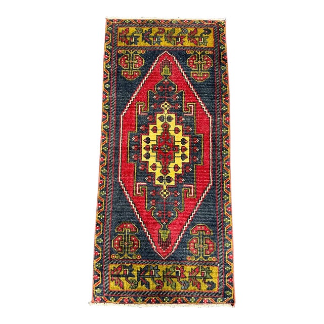 Turkish Yastik Rug 1'8" x 3'8" For Sale