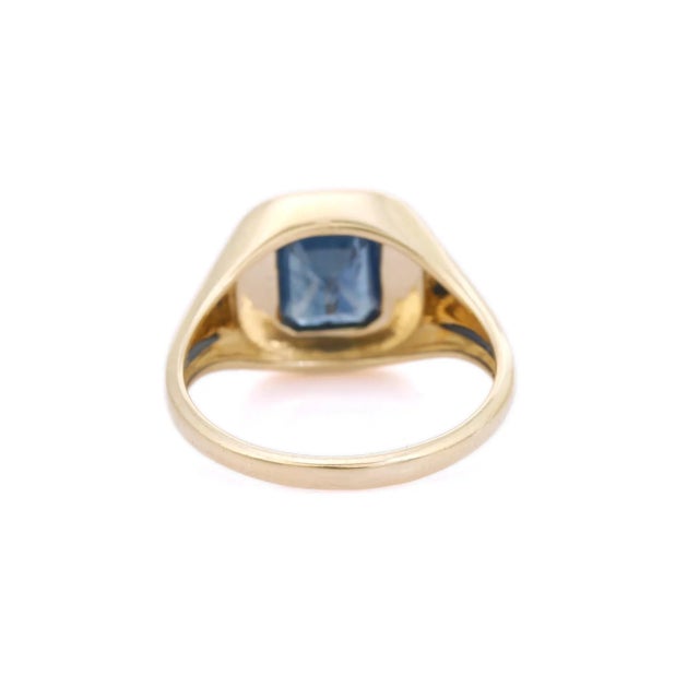 Vintage-Inspired 14k Gold Blue Sapphire Ring Size 6.5 For Sale - Image 9 of 14