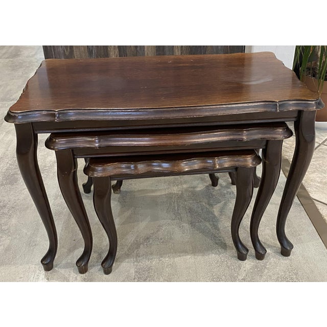 Louis XV Rustic Nesting Coffee Tables, 1950, Set of 3 For Sale - Image 4 of 18