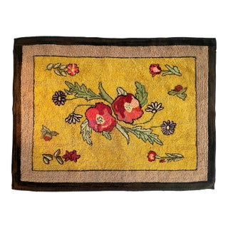 Antique American Folk Art Hooked Rug For Sale