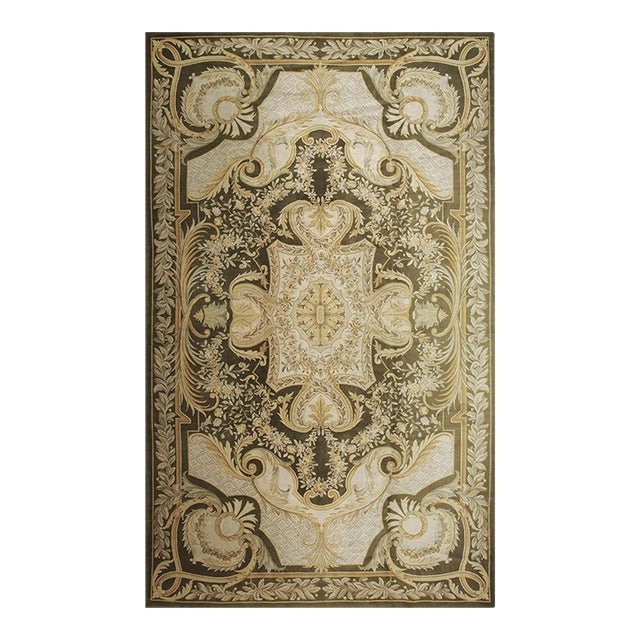 Contemporay Luxury Green Field Medallion Antique European Savonnerie Gallery Rug For Sale
