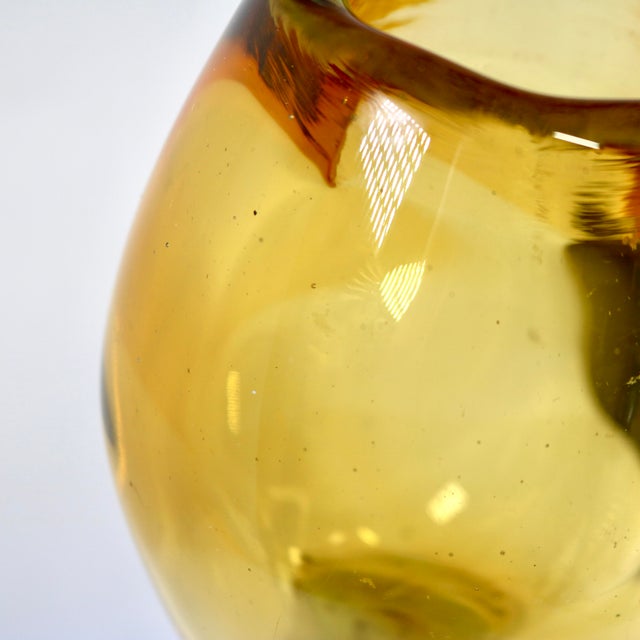 Glass Mid-Century Murano Art Glass Chalice Vase With Internal Filigree Stem For Sale - Image 7 of 11