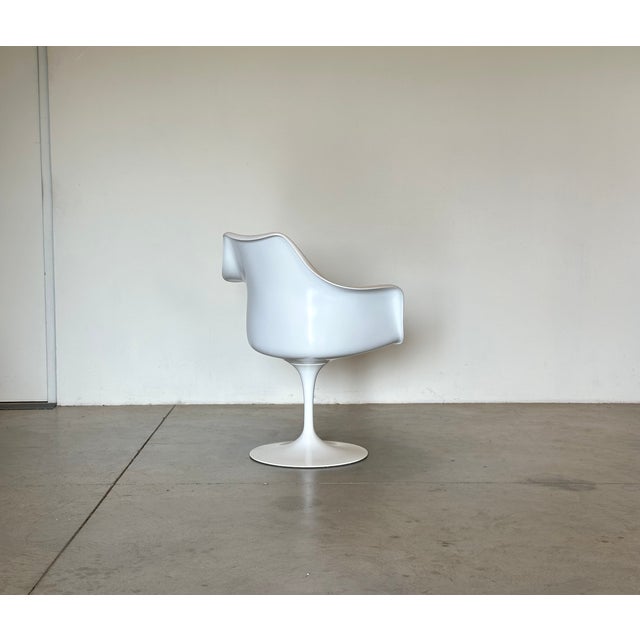 Tulip Swivel Chairs by Eero Saarinen for Knoll International, 2017, Set of 4 For Sale - Image 10 of 18