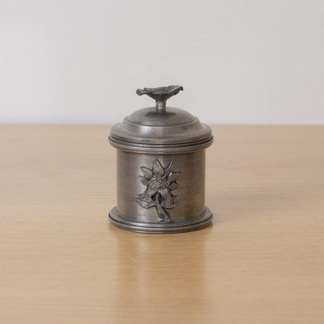 1930s French Pewter Floral Canisters, Set of 3 For Sale In Los Angeles - Image 6 of 15