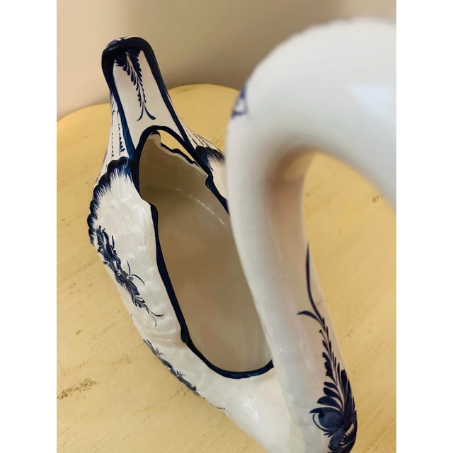 Late 20th Century Vintage Mediterranean Majolica Portuguese Large Swan Planter For Sale - Image 5 of 8