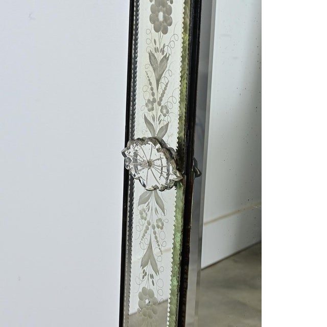 Italian 19th Century Venetian Mirror in Rectangular Frame For Sale In Baton Rouge - Image 6 of 14