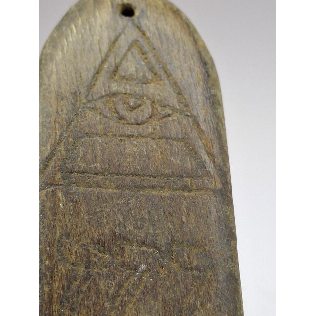 Wood Rare Wwii Mezuzah Litzmannstadt Ghetto Lodz Poland Wood Hand Carved Judaica For Sale - Image 7 of 17