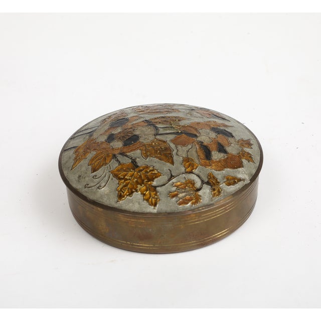 Early 20th Century Vintage Indian Cloisonné Round Brass Trinket Box For Sale - Image 5 of 10