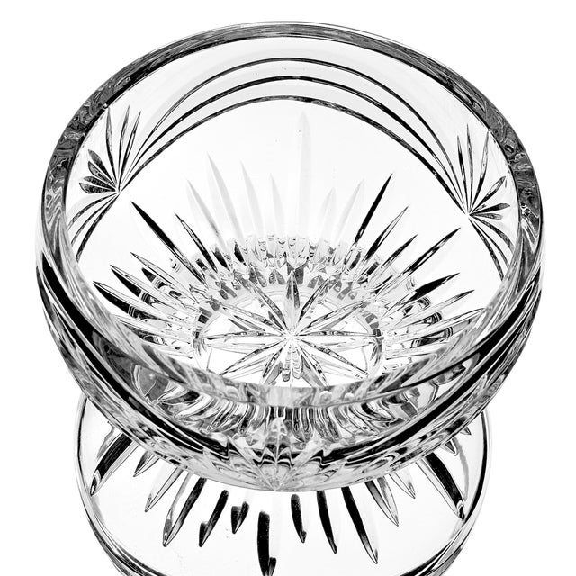 Waterford Crystal Late 20th Century Marquis by Waterford “Calais” Cut Crystal Bowl With Starburst Base, Signed, 6-Inch For Sale - Image 4 of 8