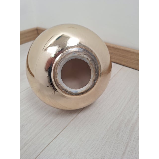 Subbuteo Ornament Sculpture in Double-Mold Ceramic from Artigianato Italiano For Sale - Image 5 of 8