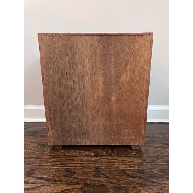1950s Karoff Japanese Tabletop Walnut Mini Bar Cabinet With Decanters, Glasses & Tools For Sale - Image 4 of 11