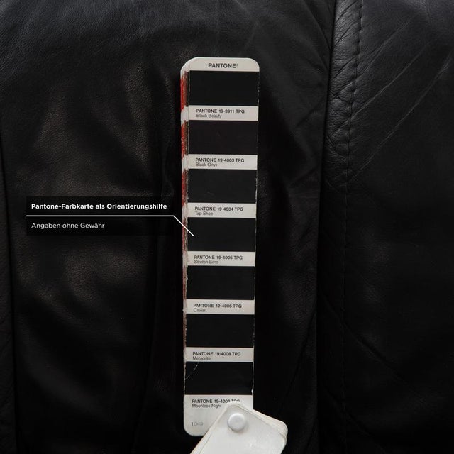 Set of Wing Leather Chair with Ottoman from Stressless For Sale - Image 13 of 18