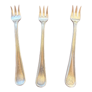 Circa 1930s Reed & Barton Triplex Hotel Ware Silver Plate Trident Oyster Forks Set of 3 From the Parker House Hotel in Boston