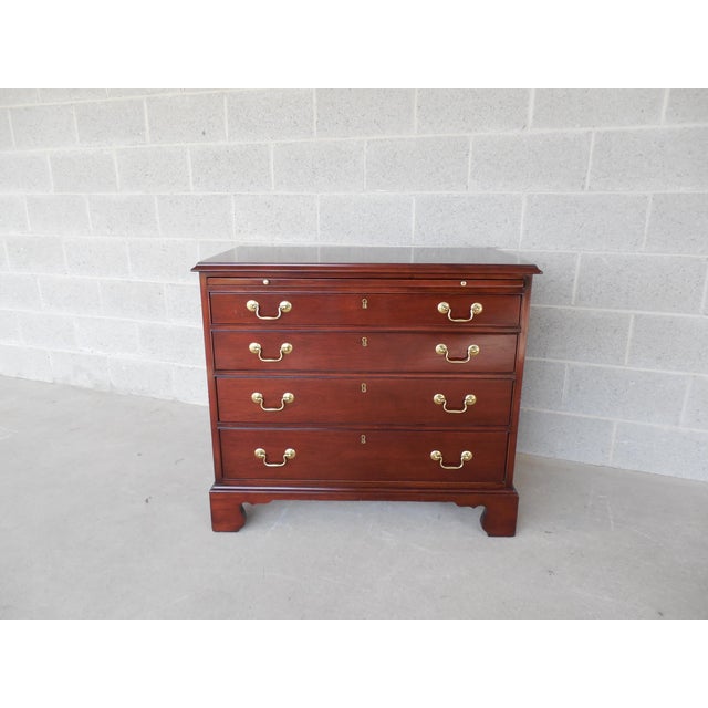 Hickory Chair Historic James River Plantation Mahogany Bachelor Chest