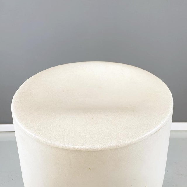 2000 - 2009 Post Modern Italian White Plastic Stool Tokyo Pop by Yoshioka Driade, 2000s For Sale - Image 5 of 16