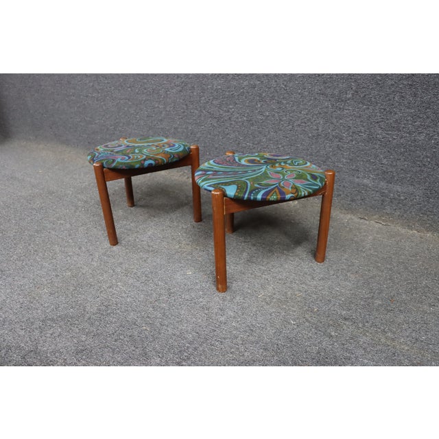 Jack Larsen Style Tripod & Paisley Footstool/Pair For Sale - Image 4 of 9