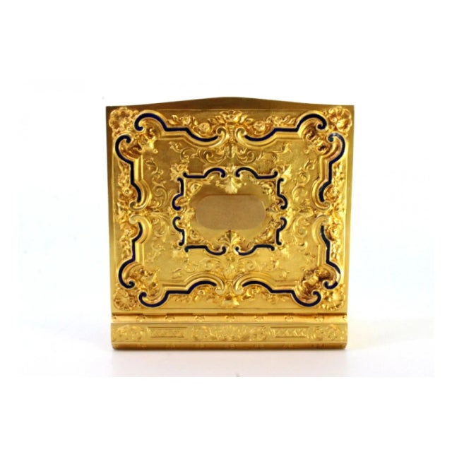 Gold Shell-Shaped Toiletry Box with Enamelled and Chiseled Reliefs, Monogram Plaque Hinged Lid and Mirror For Sale - Image 9 of 13