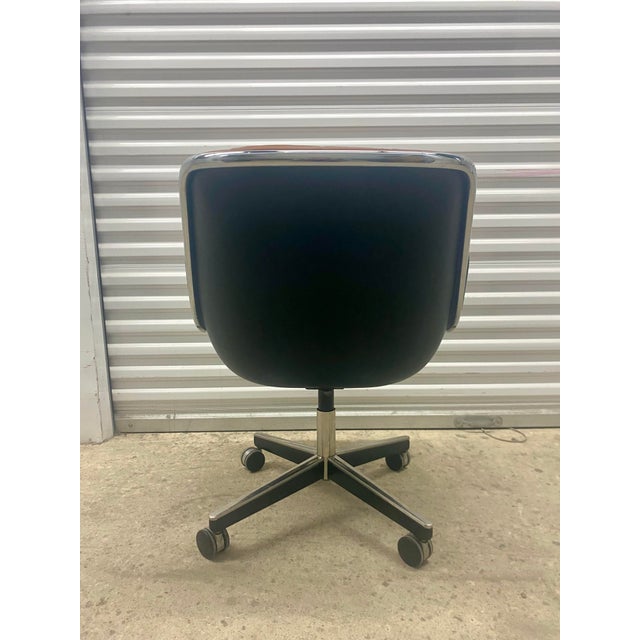 1960s Executive Chair by Charles Pollock for Knoll For Sale - Image 5 of 12