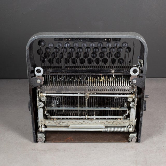 Gray Vintage Underwood Champion Portable Typewriter C.1946 For Sale - Image 8 of 8
